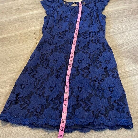 Navy blue, sleeveless lace open back mini dress size small - Picture 10 of 10